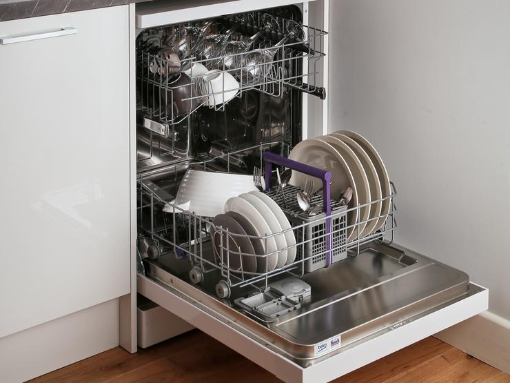 Beko freestanding dishwasher