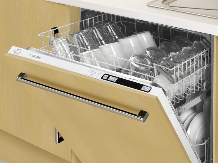 Lamona LAM8605 Integrated Full Size White Dishwasher