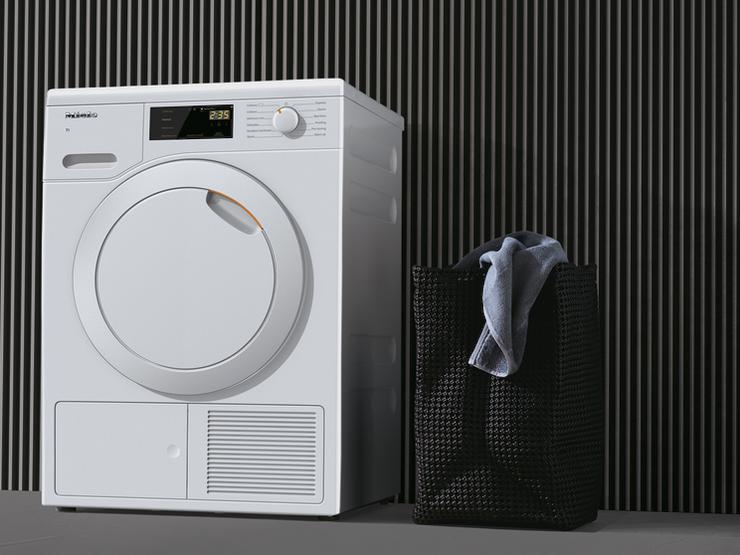 Miele TCB 140 WP Freestanding 7Kg White Heat Pump Tumble Dryer