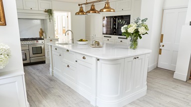 In the round Martin and Shirlie Kemp