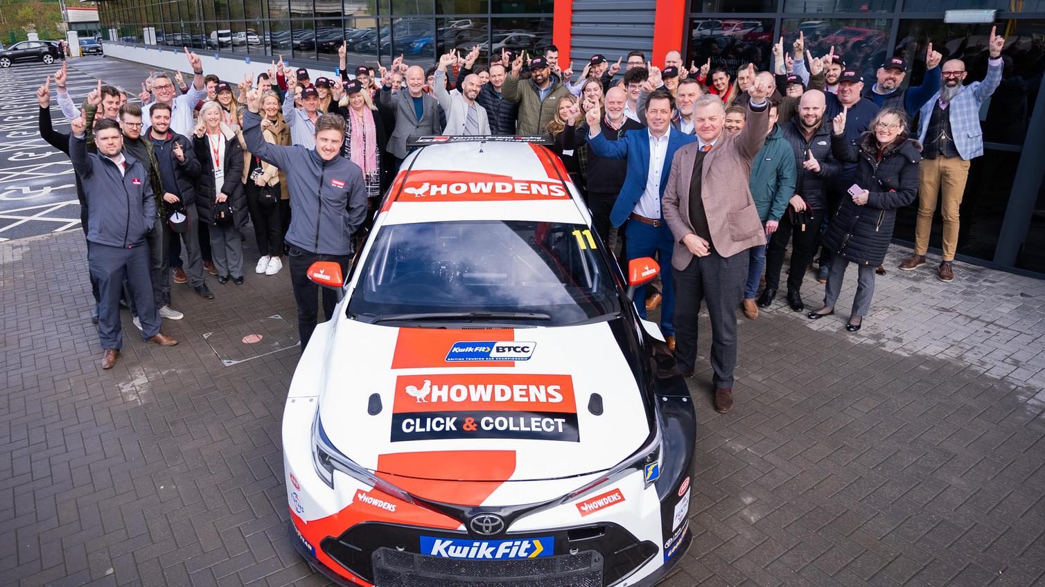 The Howdens time gathered around to unveil Andrew Watsons BTCC racing car