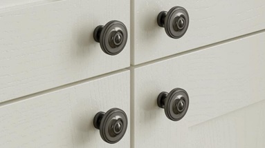 Howdens cabinets with metallic Courtier handles