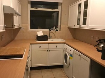 Sarah Evans old U-shaped kitchen - Before shot