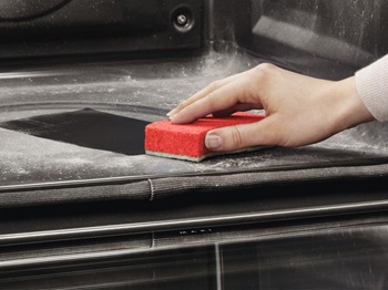 AEG Single Pyrolytic Steam Assist Oven BSK577221M Pyro Ash Clean