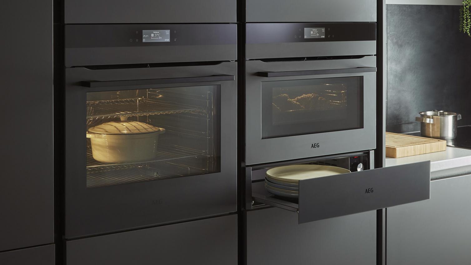 AEG Steam Crisp Single Oven, Compact Oven With Microwave and Two Warming Drawers, One Open