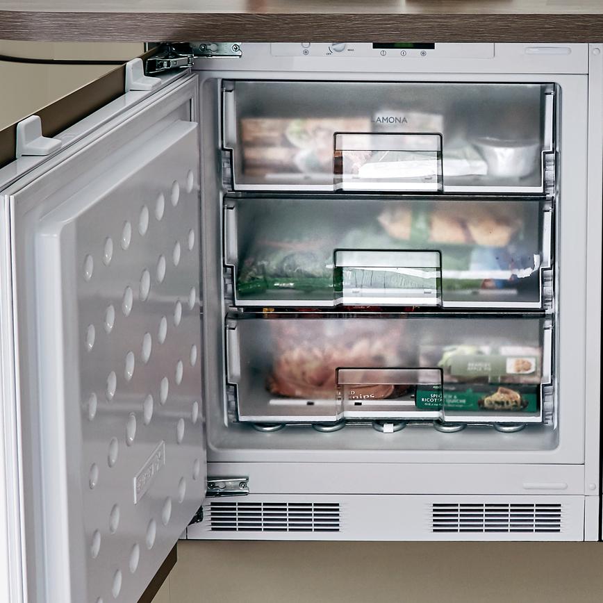 Lamona Built-Under Integrated Freezer