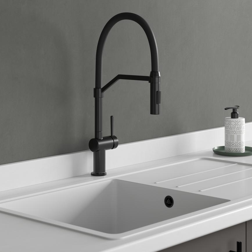 Lynstone Professional Swan Neck Pull Out Kitchen Tap Featuring Greenwich Croft Grey