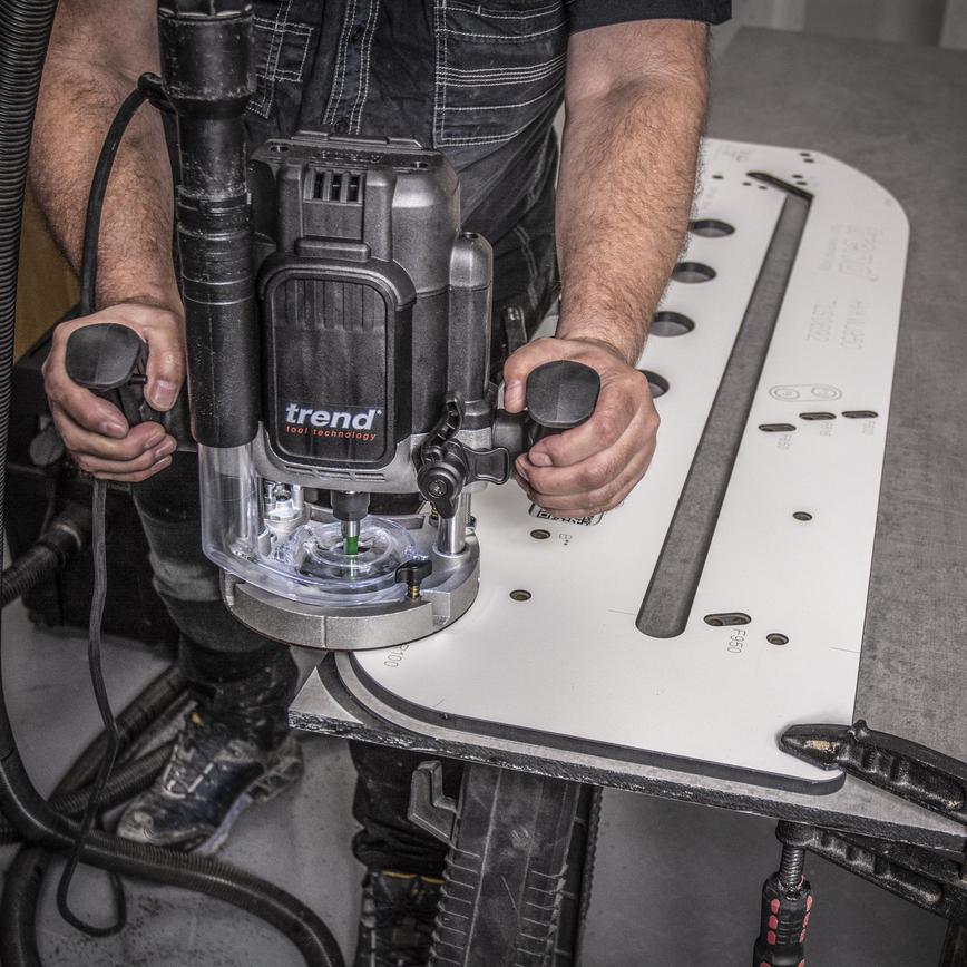 Trend 950mm Worktop Jig Close Up in use with Router