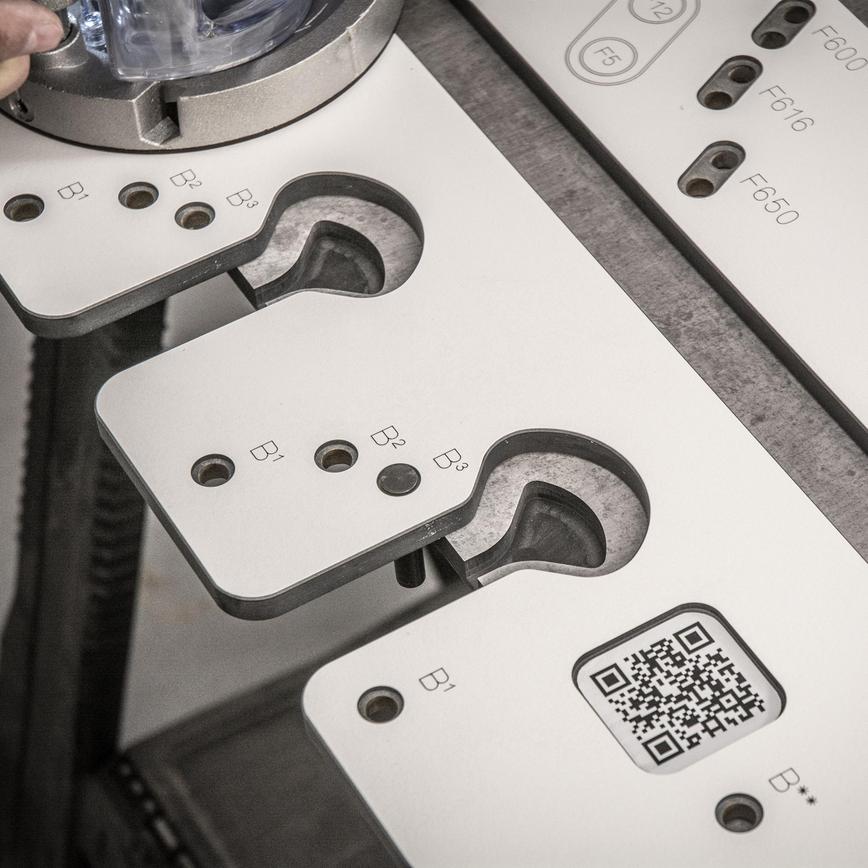 Trend 950mm Worktop Jig Close Up of bolt cut outs