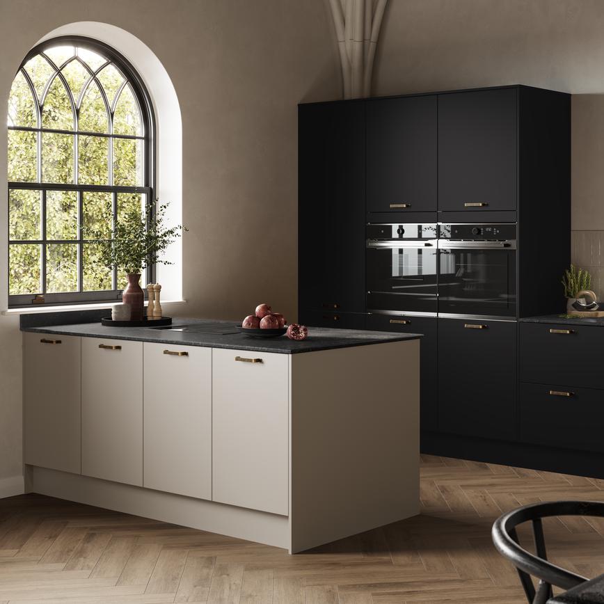 Corktown Quartz 20mm Worktop Set Shot