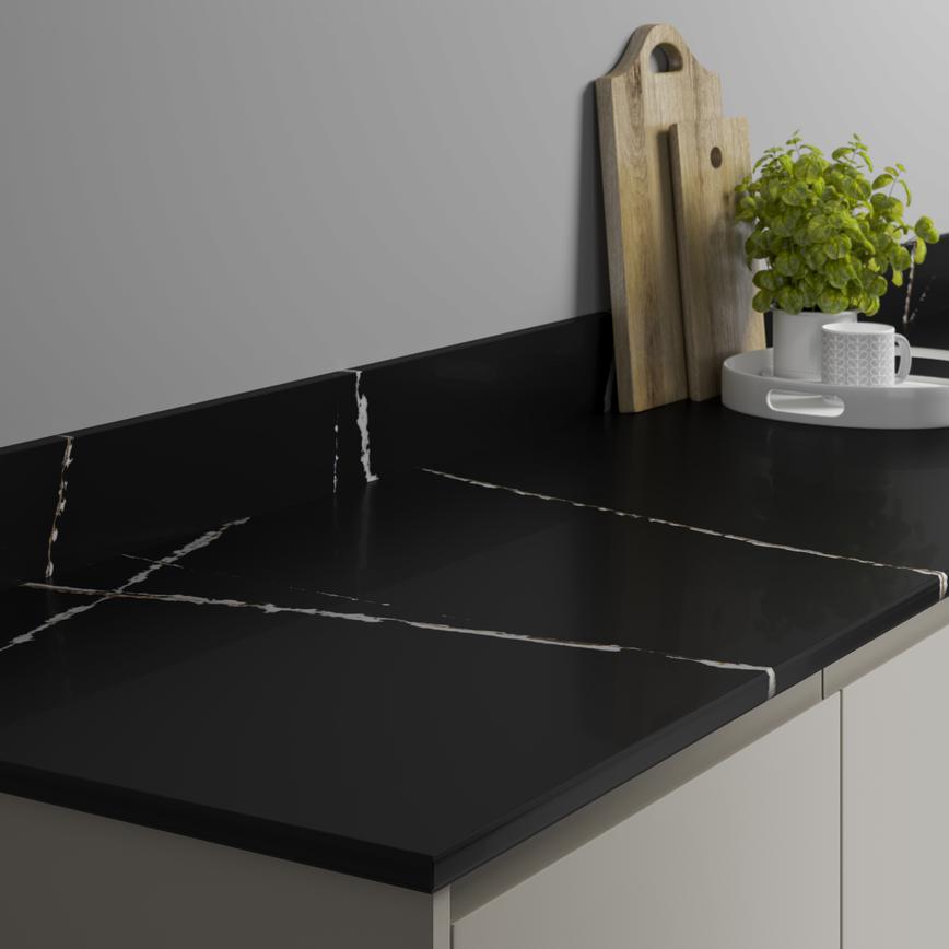Eternal Noir Quartz 20mm Worktop