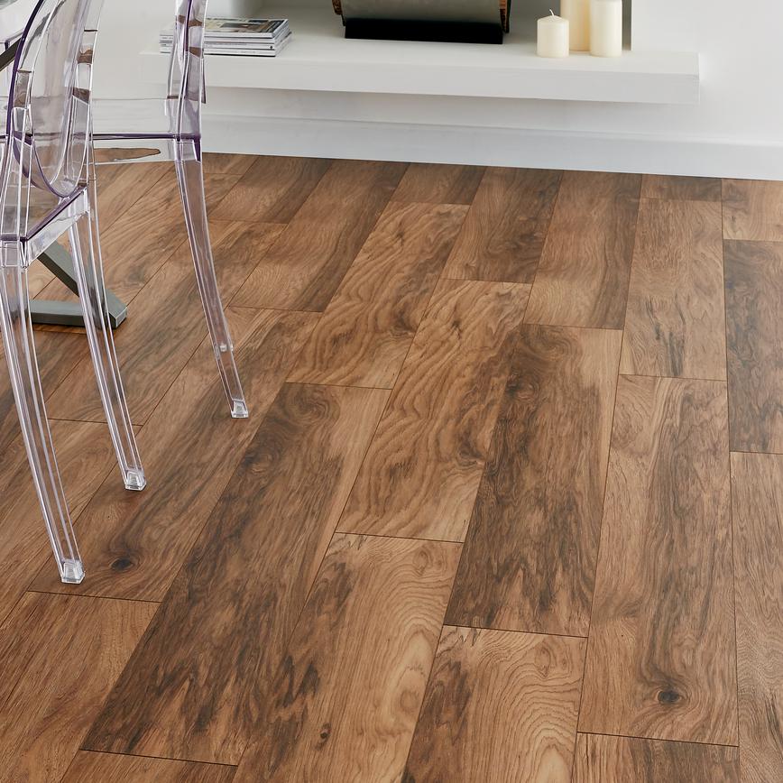 Howdens Professional Fast-Fit V Groove Hickory Flooring 2 ...