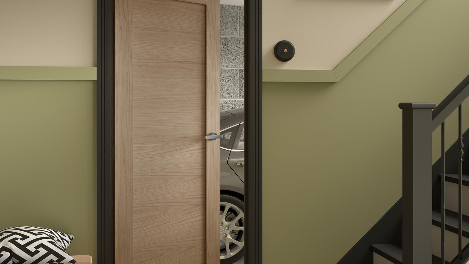 1 Panel Shaker Oak FD30 2ft6 Door and Chrome Handle