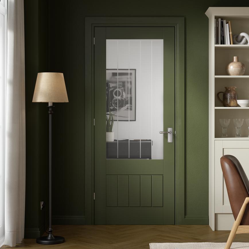 Fuller and Forge Arno Polished Chrome Lever on Backplate Latch Door Handle Pair