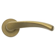 Garda Antique Brass Lever on Rose Door Handle Pair