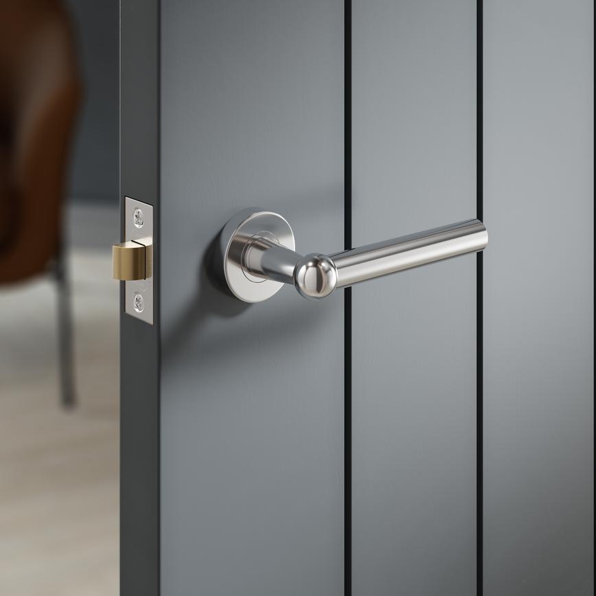 Fuller and Forge Como Polished Chrome Lever on Rose Door Handle Pair Situational Image