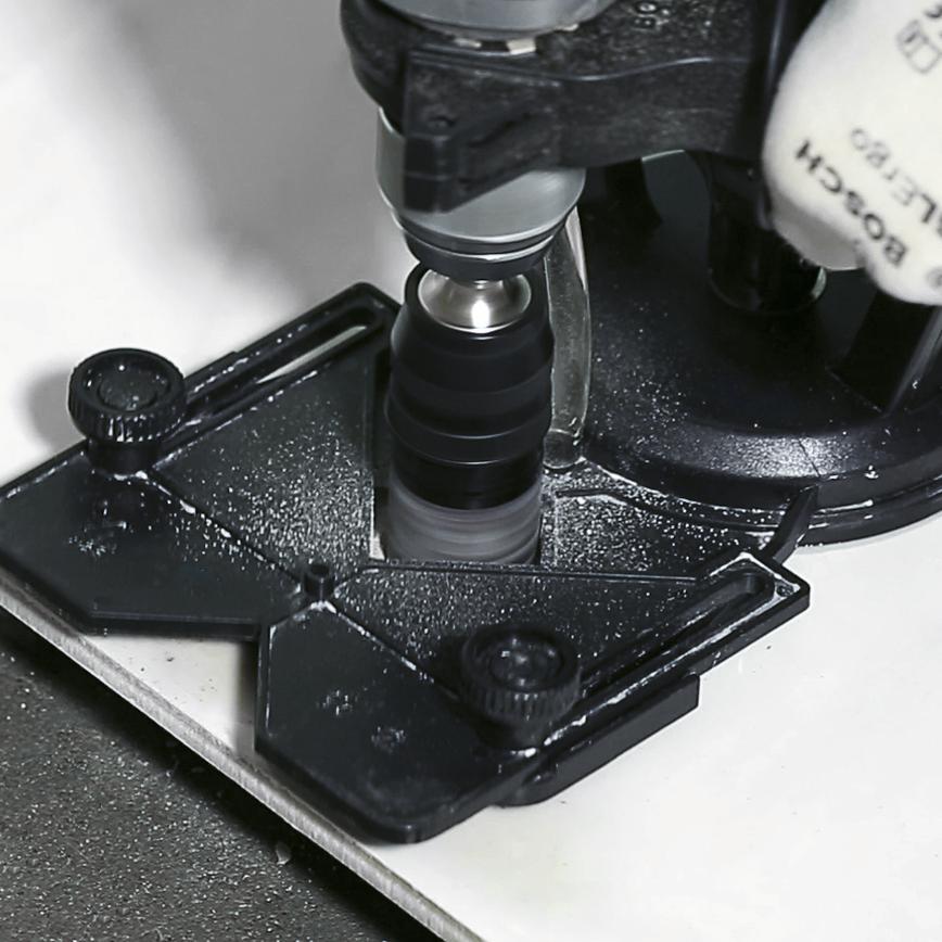 Bosch Holesaw 35mm in use