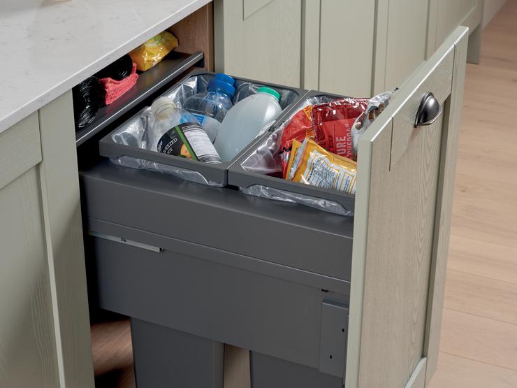 64ltr Integrated Recycling Bin a