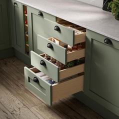 500mm Contemporary Natural Oak Cutlery Tray And Ready Assembled Drawer