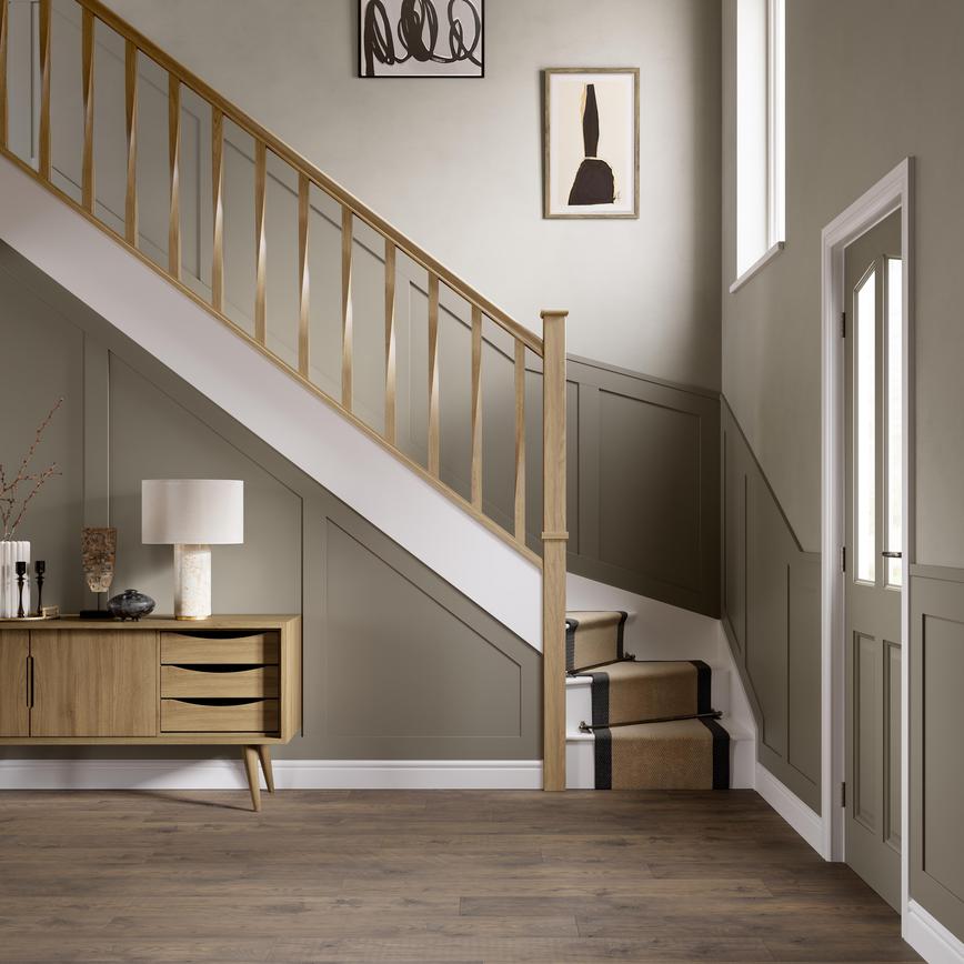 Howdens Oak Square Pegged Newel Post