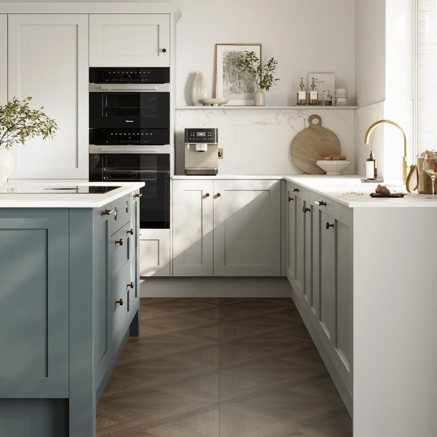 Chilcomb Dove Grey  Portrait Alt Set Shot