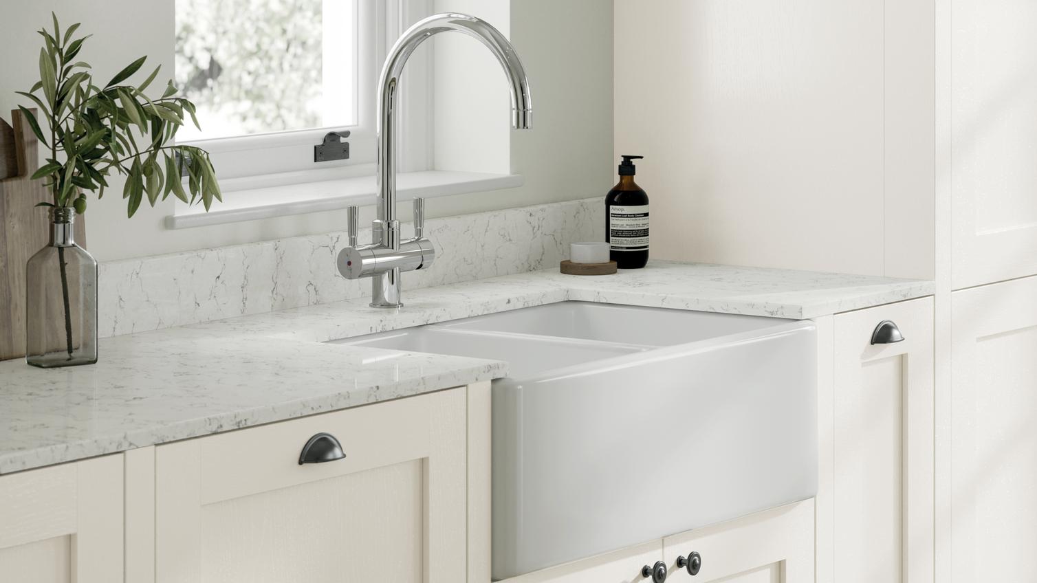 Chilcomb Porcelain - Sink and tap