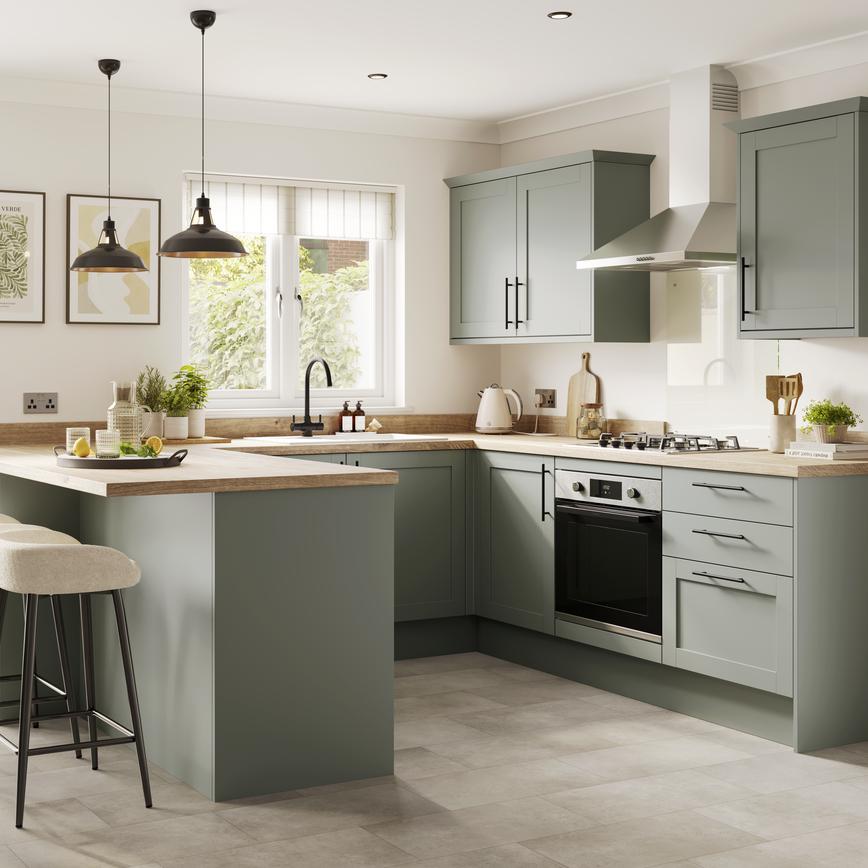 Witney Reed Green Kitchen | Fitted Kitchens | Kitchens | Howdens