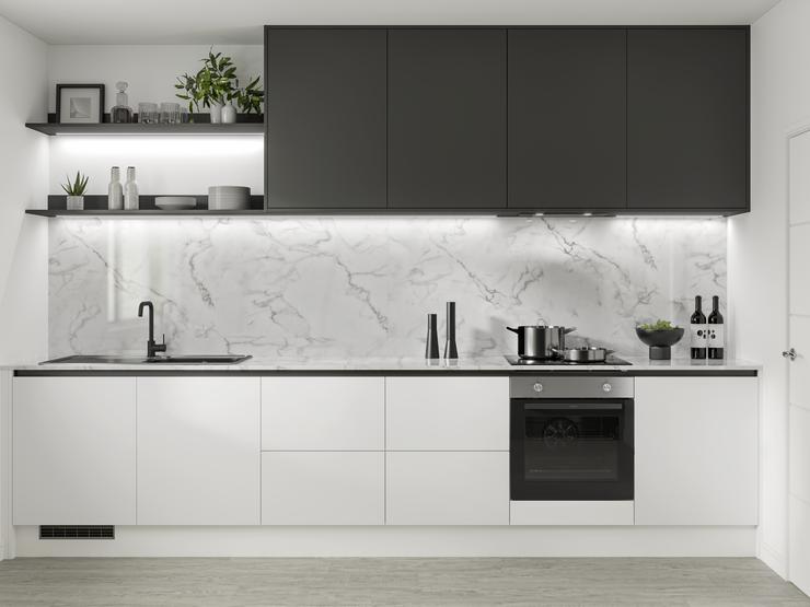 A classic monochrome black kitchen idea using white and charcoal slab cupboards, matt-black trims, and a marble backboard.