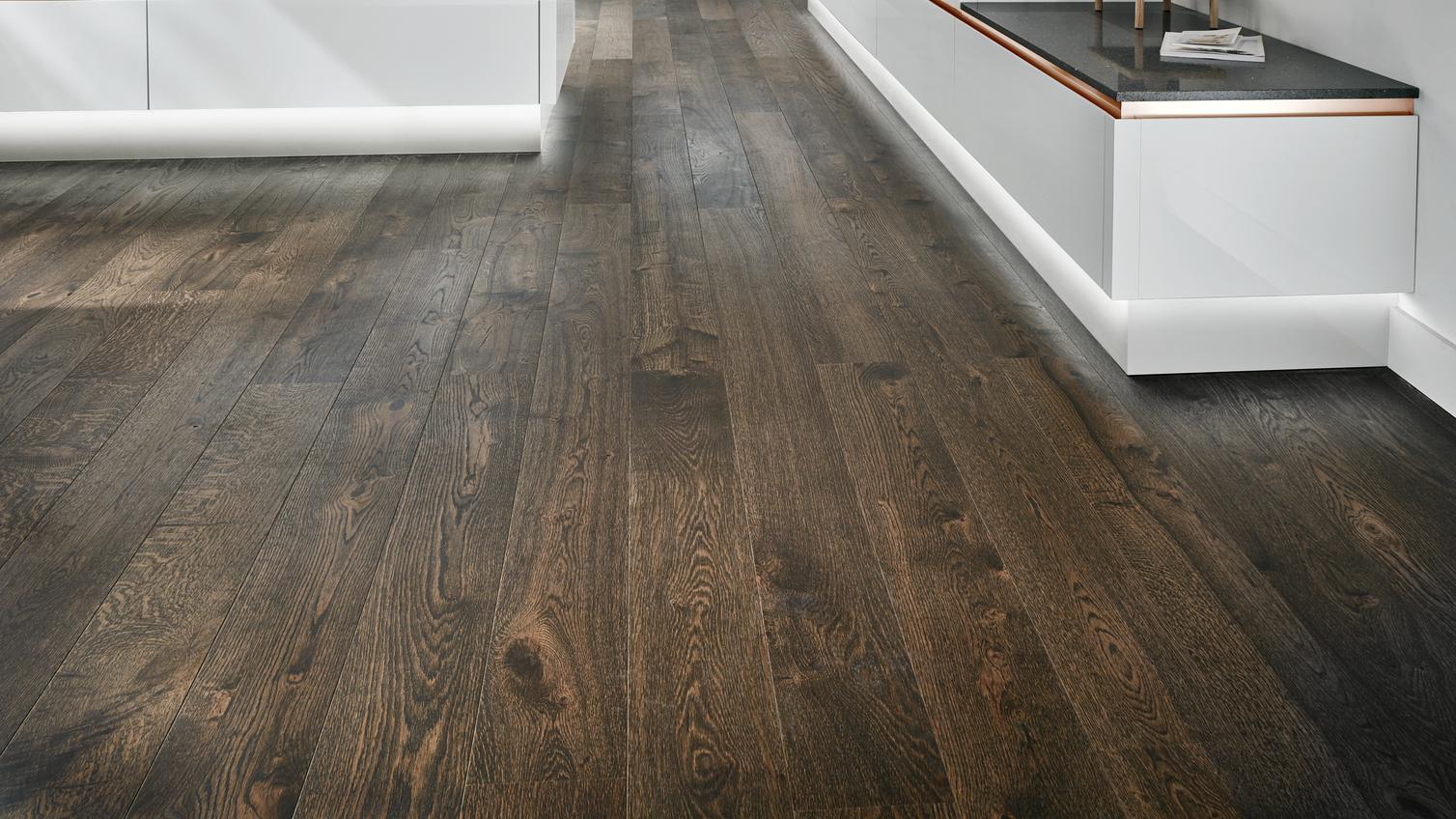 Howdens Real Wood Pre-finished Fast Fit Dark Oak
