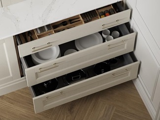 Bridgemere Linen Storage