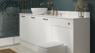 Hockley SM White Bathroom Main Set Shot