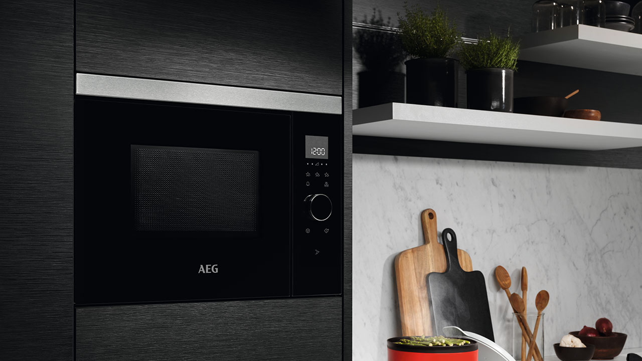 AEG Cooking Appliances AEG Cooking AEG Howdens