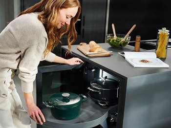 Clever corner storage