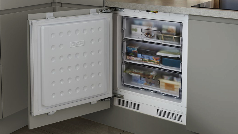 Lamona under-counter freezer