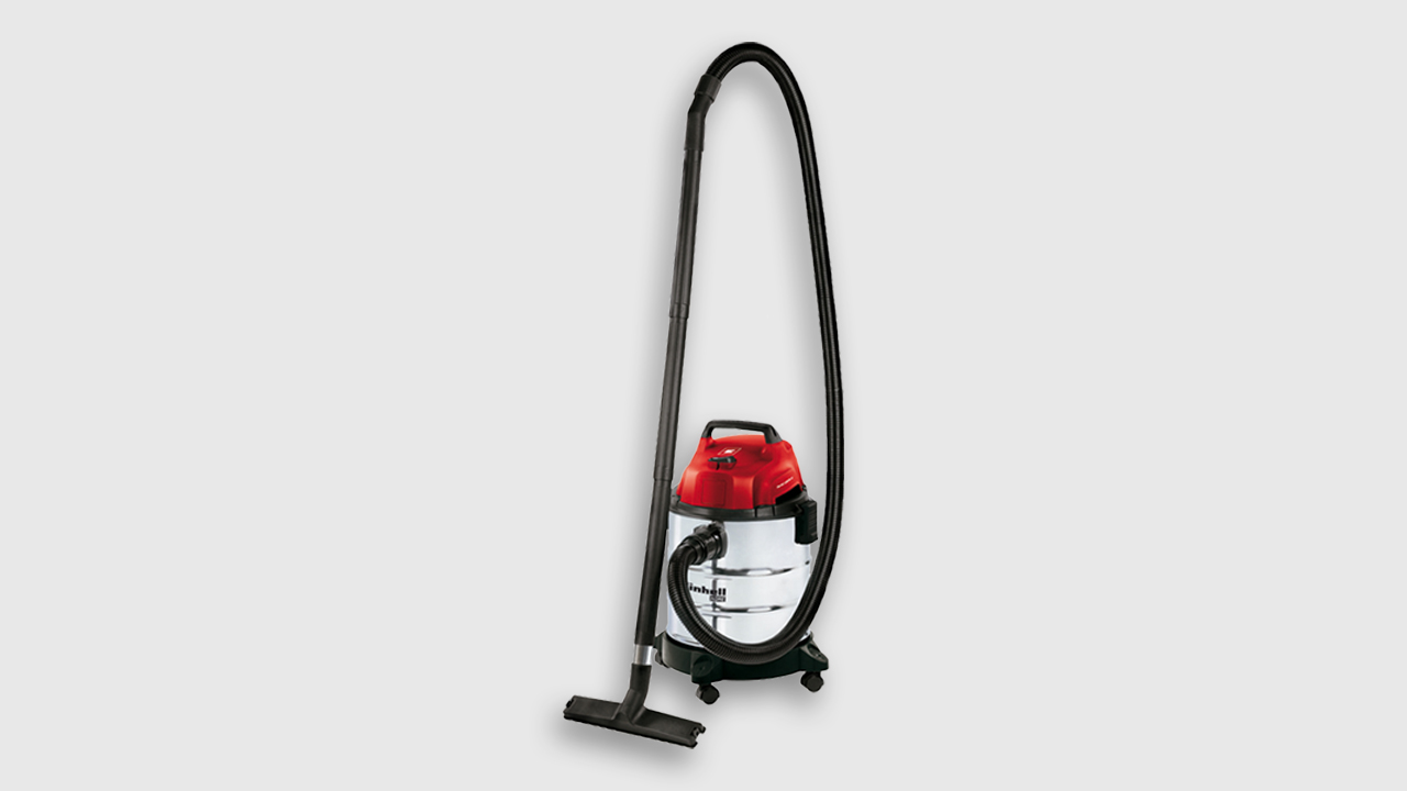 Wet and dry vacuum cleaner for building sites