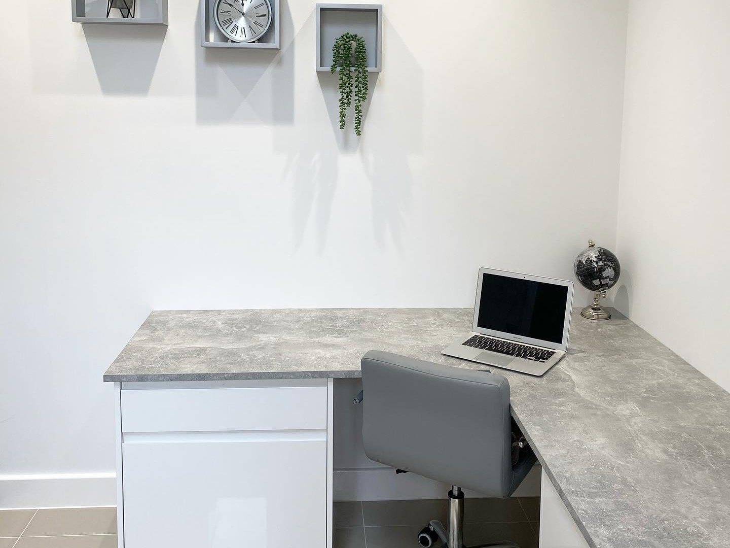 White gloss home office with concrete worktop