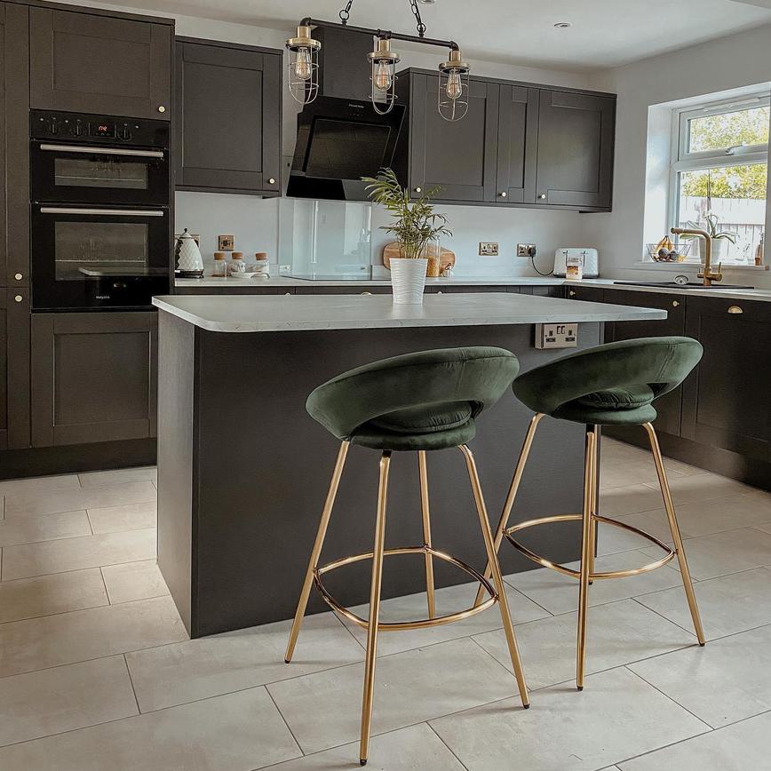 homewiththeizzos_2021-05-06_3812312034