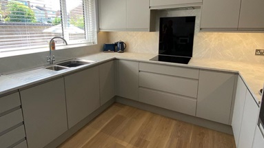 Clerkenwell super matt pebble handleless kitchen makeover