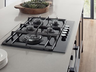 Lamona 5 Burner Gas on Glass Hob