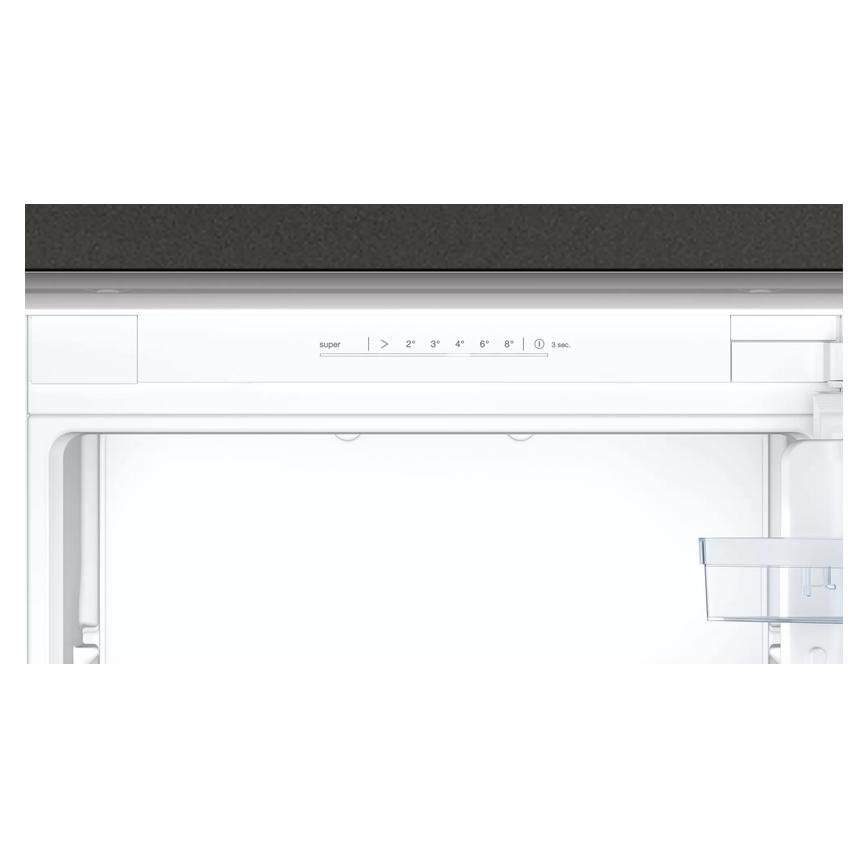 Neff 60/40 White Fridge Freezer Temperature Panel