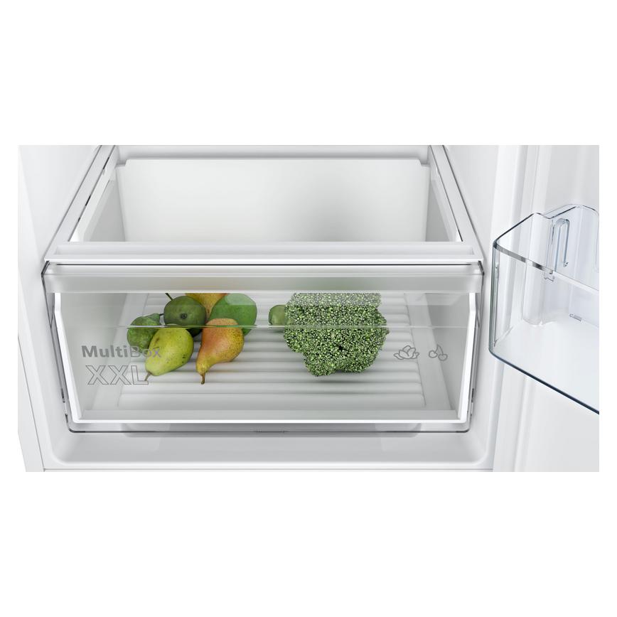 Bosch Series 2 KIN86NSE0G Built In 60x40 White Fridge Freezer Drawers