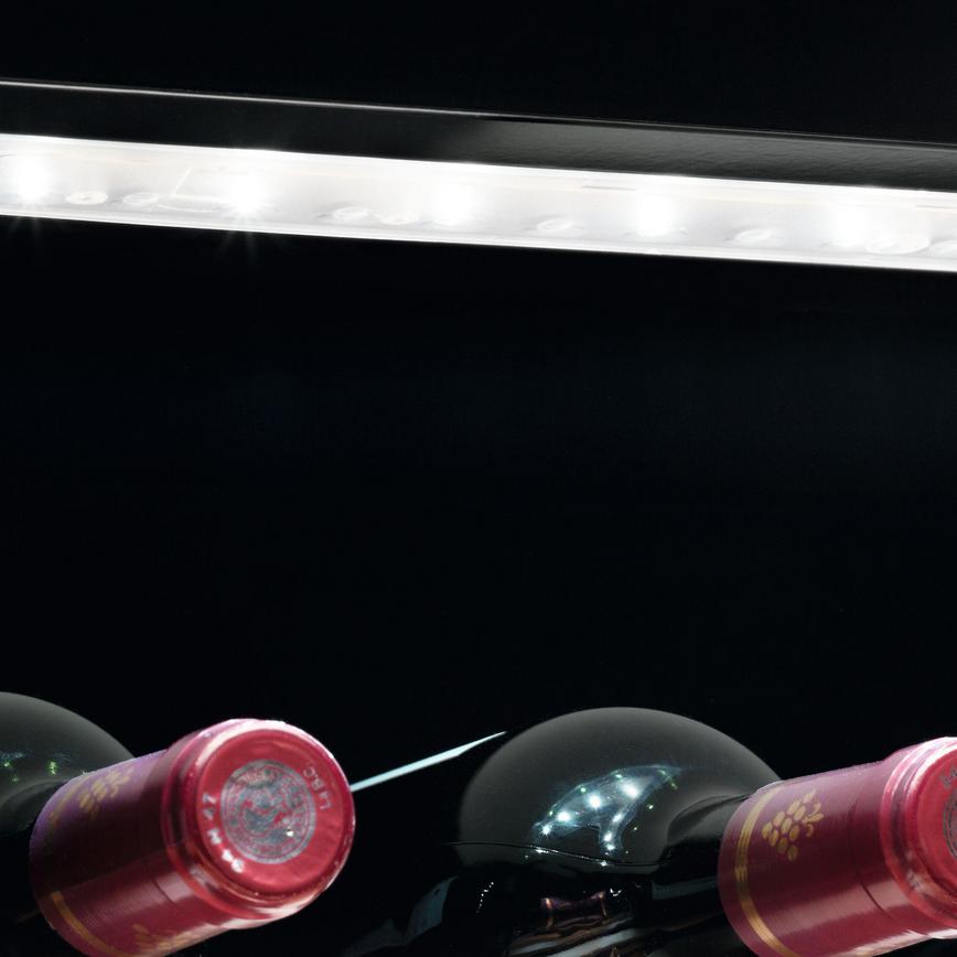 AEG Series 8000 NKW8P21KAT Built In Black 18 Bottle Single Zone Wine Cooler