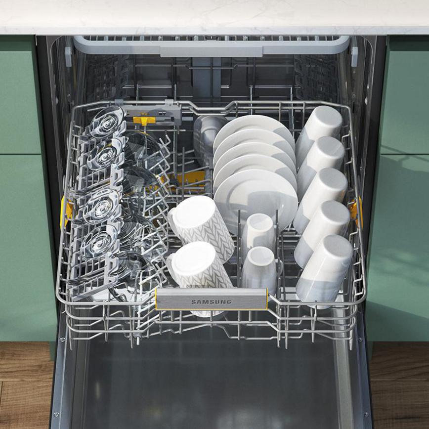 Samsung DW60BG830I00EU Integrated Dishwasher Top Drawer Loaded