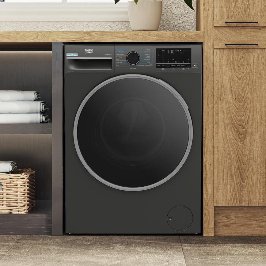 Beko BPRO700 B5W59411AG Freestanding 9kg 1400rpm Black Washing Machine in an Oak Kitchen with Grey Flooring