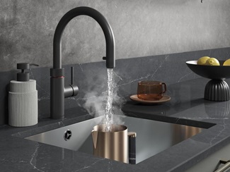 Quooker Flex Black hot water on