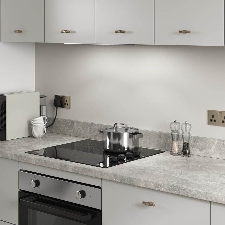 Square Edge Nuovo Concrete Laminate Run