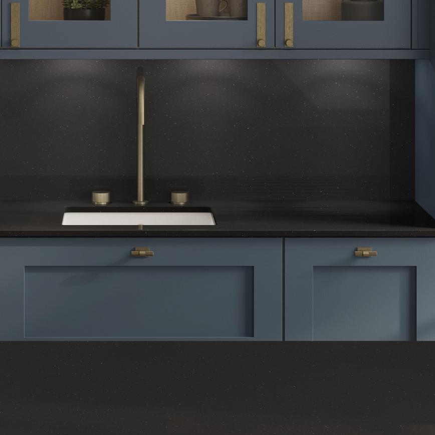 Noir Shimmer Quartz 20mm Back Run Island