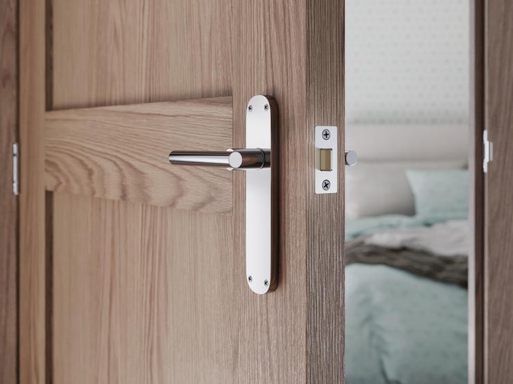 Pre-finished 4 Panel Shaker Oak