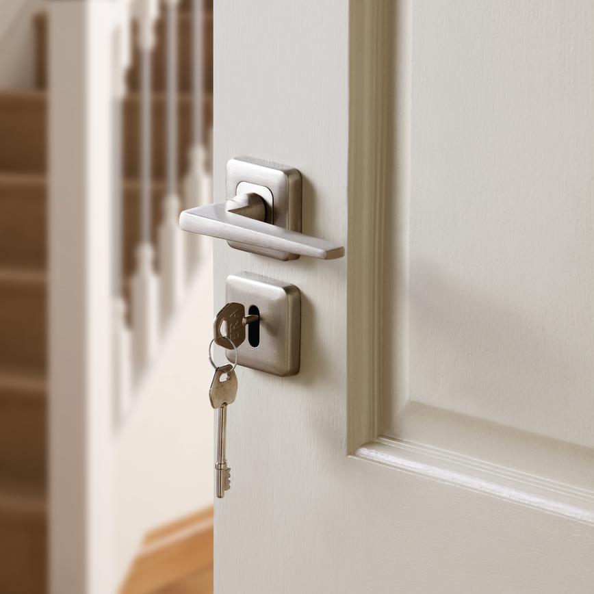 Lugano Satin Nickel Rose Handle and Satin Nickel Square Escutcheon