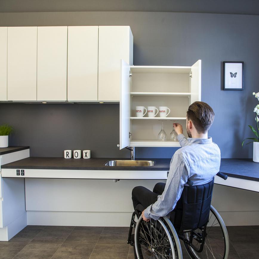 Ropox Lowering Wall Bracket Cameo Final